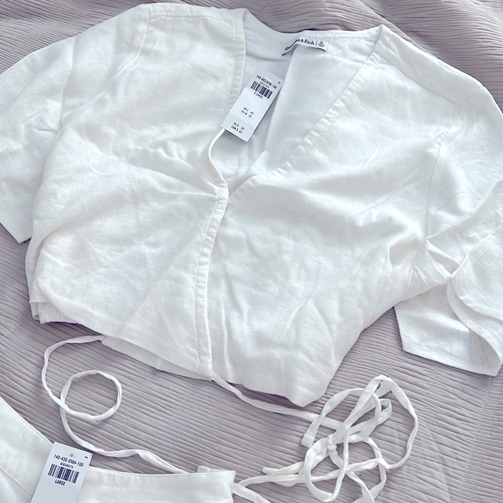 Abercrombie & Fitch White Linen-Blend Wrap Top